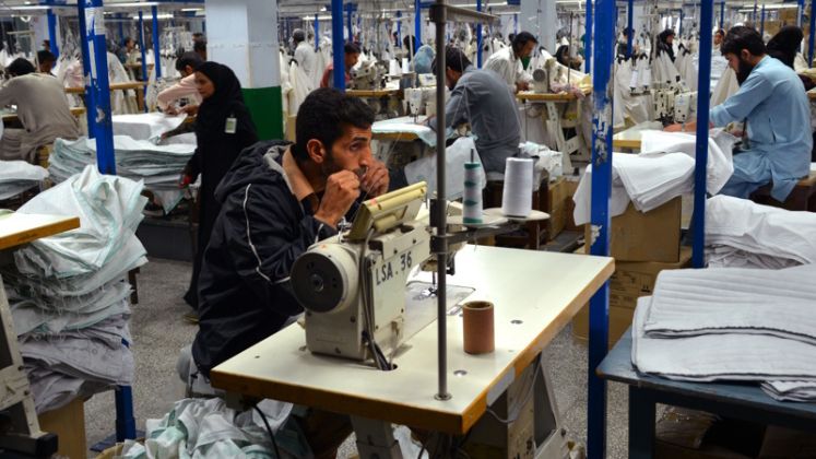 Major-Retailers-accused-of-human-rights-violations-in-Pakistan-garment-industry