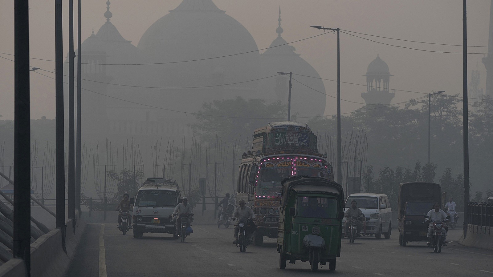 APTOPIX Pakistan Smog